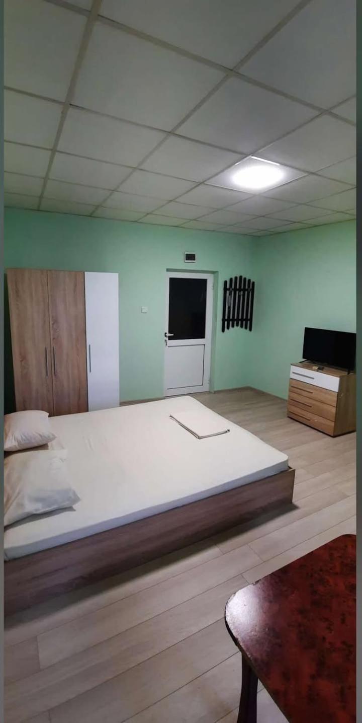 Хотел Елит Kostinbrod Exterior foto